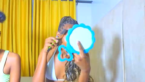 Snapshot of _littlevenus chatting on February 23, 2026, 2:31 am Littlevenus online show from February 23, 2026, 2:31 am