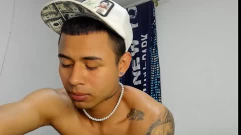 _logan_colton_ online show from December 14, 2025, 11:20 pm