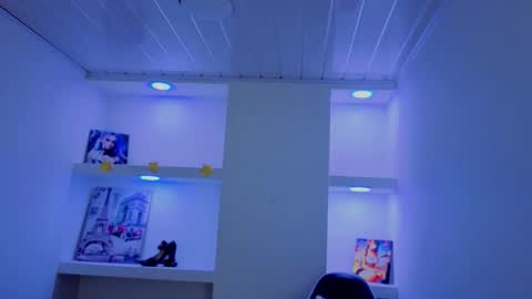 Lucia online show from March 8, 2026, 2:04 am