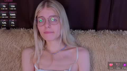 Snapshot of _luckybet_ chatting on November 5, 2025, 9:04 pm Monica online show from November 5, 2025, 9:04 pm