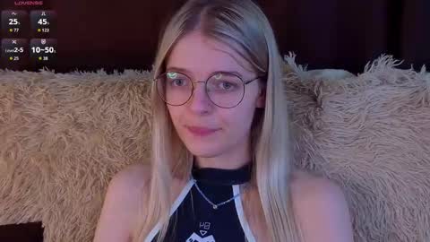 Snapshot of _luckybet_ chatting on November 19, 2025, 7:36 pm Monica online show from November 19, 2025, 7:36 pm