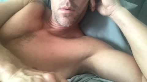 _lululeo_ online show from June 26, 2026, 1:54 am