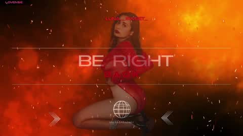  luna  sweet  online show from January 3, 2025, 6:22 am