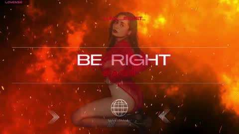  luna  sweet  online show from January 5, 2025, 6:24 am