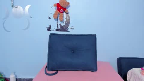  luna  sweet  online show from October 9, 2025, 10:24 am