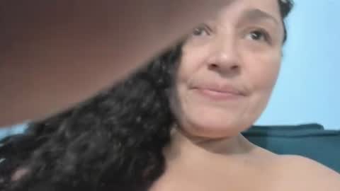  luna  sweet  online show from June 20, 2026, 1:52 am
