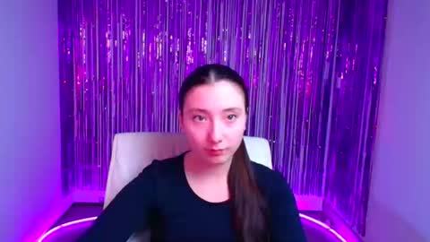 Luna online show from September 9, 2025, 5:29 am