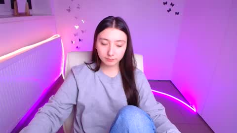 Snapshot of _luna_moon__ chatting on October 29, 2025, 6:48 am Luna online show from October 29, 2025, 6:48 am