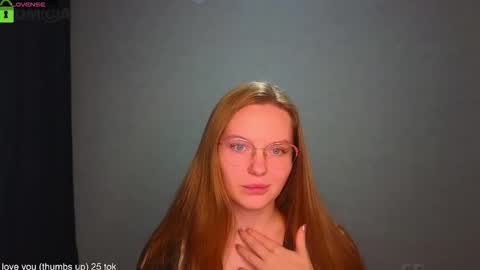 Snapshot of _lysafeta_ chatting on September 29, 2025, 6:24 pm Welcome guys  Pleasure to see you all here  My name is Lysafeta and MichaelaTip menu is active Private is open  online show from September 29, 2025, 6:24 pm