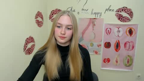 Clara online show from December 2, 2024, 2:52 pm