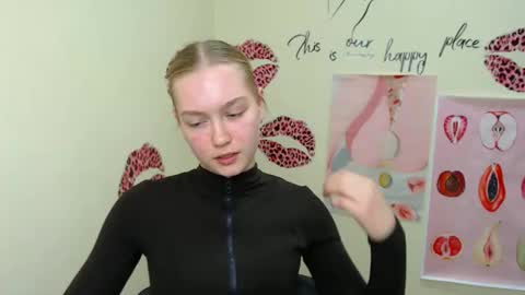 Clara online show from December 13, 2024, 3:11 pm