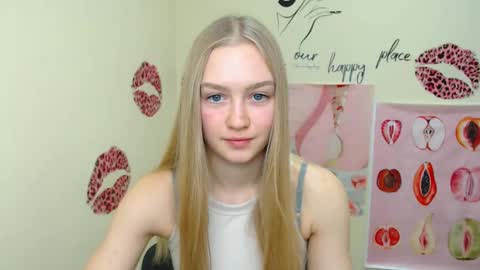 Clara online show from December 15, 2024, 6:29 am