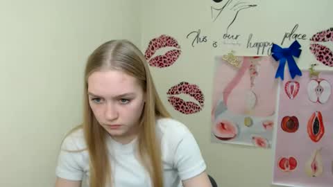 Clara online show from December 21, 2024, 4:14 pm
