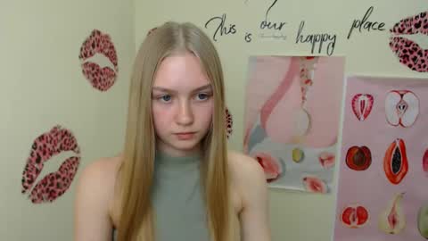Clara online show from January 3, 2025, 3:55 pm
