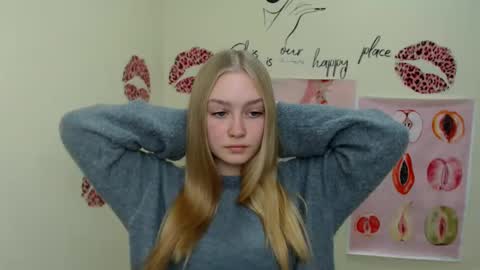 Clara online show from January 6, 2025, 12:57 pm