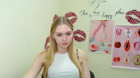 Clara online show from February 12, 2025, 10:35 am