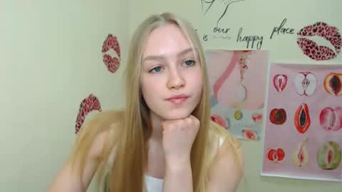 Clara online show from March 1, 2025, 10:24 am
