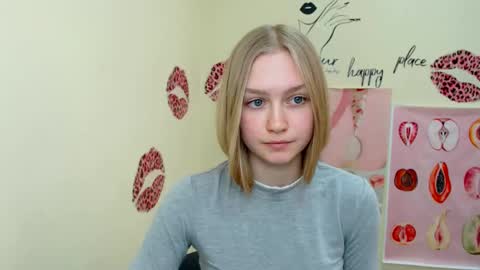 Clara online show from March 4, 2025, 10:35 am
