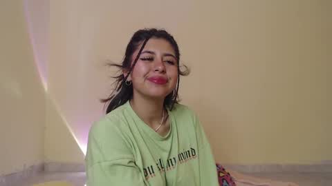 Maia online show from February 20, 2025, 1:40 pm