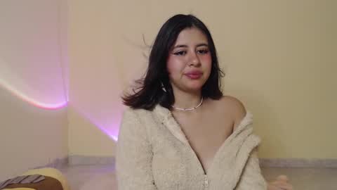 Maia online show from February 25, 2025, 1:06 pm