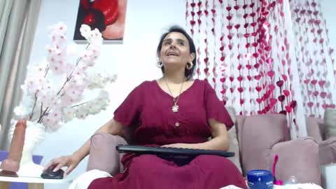 Snapshot of _marcela__ chatting on February 10, 2025, 12:29 pm _marcela__ online show from February 10, 2025, 12:29 pm