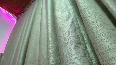 _marcela__ online show from May 3, 2026, 11:16 am