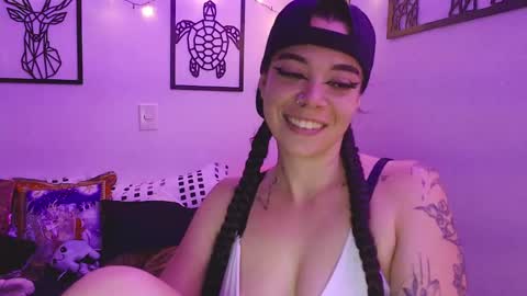 Snapshot of _marcela_wi chatting on December 26, 2024, 11:13 pm Marce online show from December 26, 2024, 11:13 pm