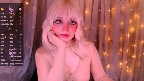 Kira online show from October 5, 2025, 8:56 am