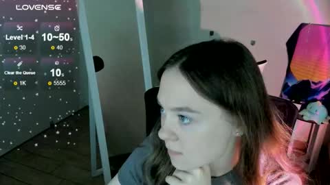 Snapshot of _margoqueen_ chatting on September 18, 2025, 7:10 am Margo online show from September 18, 2025, 7:10 am