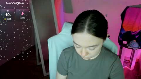 Snapshot of _margoqueen_ chatting on October 4, 2025, 3:48 am Margo online show from October 4, 2025, 3:48 am