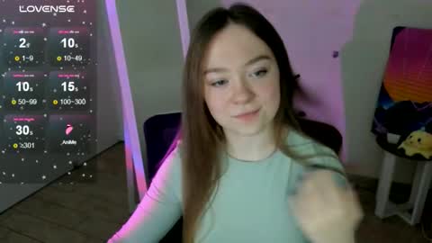 Snapshot of _margoqueen_ chatting on October 10, 2025, 7:29 am Margo online show from October 10, 2025, 7:29 am