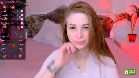 Snapshot of _mari_clark chatting on March 1, 2025, 1:43 am Eva  online show from March 1, 2025, 1:43 am