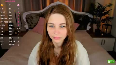 Eva  online show from May 4, 2026, 12:28 am