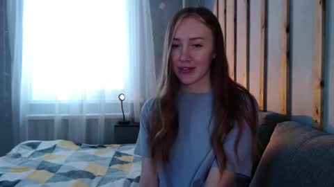 Snapshot of _marianne_ chatting on February 28, 2025, 6:21 am online show from February 28, 2025, 6:21 am