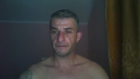 _marrrio online show from December 4, 2025, 7:33 pm