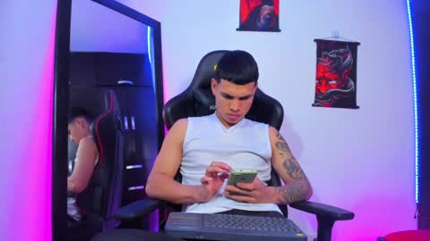 Massimo online show from January 4, 2025, 9:52 pm