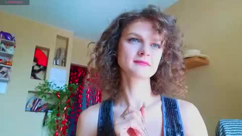 Sophia online show from July 24, 2026, 9:51 am