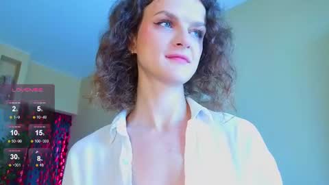 Sophia online show from July 25, 2026, 9:29 am