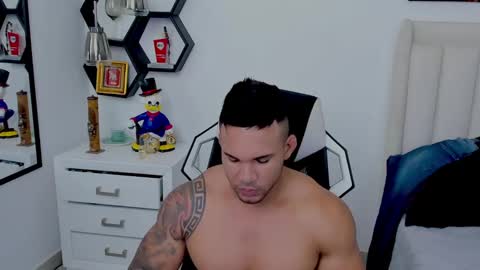 Snapshot of _matthew_santos_ chatting on December 13, 2024, 1:37 am _matthew_santos_ online show from December 13, 2024, 1:37 am