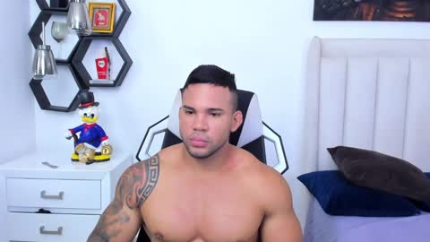 Snapshot of _matthew_santos_ chatting on January 24, 2025, 9:37 pm _matthew_santos_ online show from January 24, 2025, 9:37 pm
