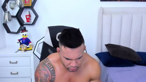Snapshot of _matthew_santos_ chatting on January 26, 2025, 11:28 am _matthew_santos_ online show from January 26, 2025, 11:28 am