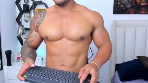 Snapshot of _matthew_santos_ chatting on February 17, 2025, 11:31 pm _matthew_santos_ online show from February 17, 2025, 11:31 pm