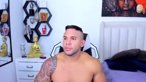Snapshot of _matthew_santos_ chatting on September 19, 2025, 2:57 am _matthew_santos_ online show from September 19, 2025, 2:57 am