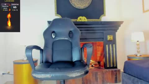 Snapshot of _maximo_1 chatting on June 23, 2026, 1:47 am _maximo_1 online show from June 23, 2026, 1:47 am