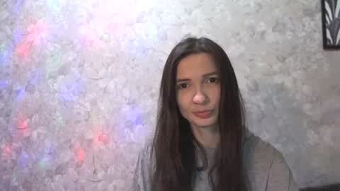 me0w me0w online show from December 28, 2024, 2:10 pm