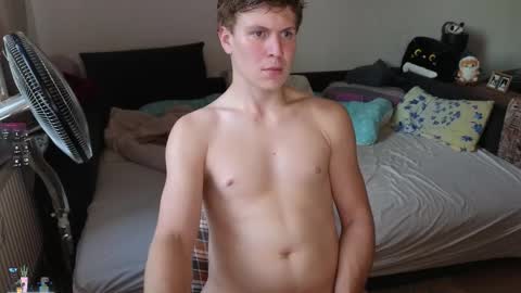 Snapshot of _medaed20_ chatting on September 29, 2025, 3:39 pm Medaed20 online show from September 29, 2025, 3:39 pm