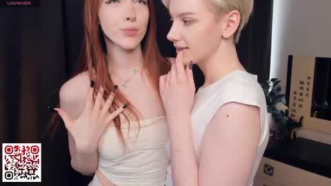Elva and Kate  online show from May 1, 2026, 7:24 am