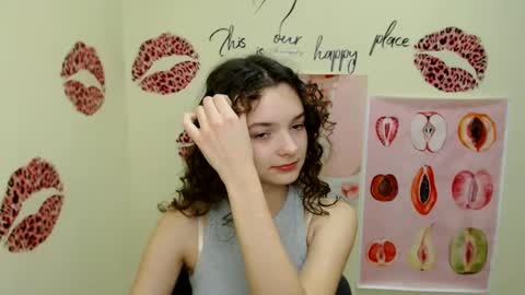 Susie online show from December 9, 2024, 7:18 pm