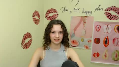 Susie online show from December 12, 2024, 4:53 pm