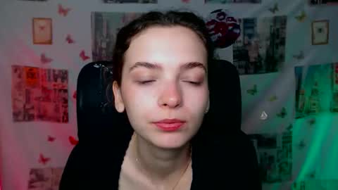 Snapshot of _megasta chatting on April 15, 2026, 6:31 am Susie online show from April 15, 2026, 6:31 am